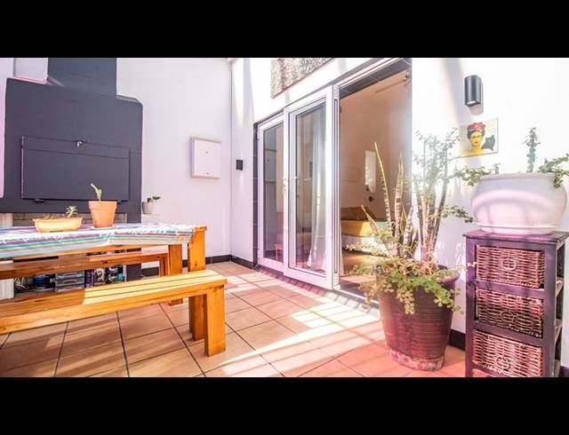 2 BEDROOM HOUSE FOR SALE IN SALT RIVER